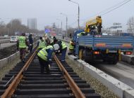 Подрядчик наращивает силы на реконструкции моста на улице Минаева