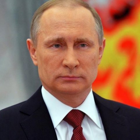 Путина продлил "выходные" на 3 недели. Миллионы останутся без работы